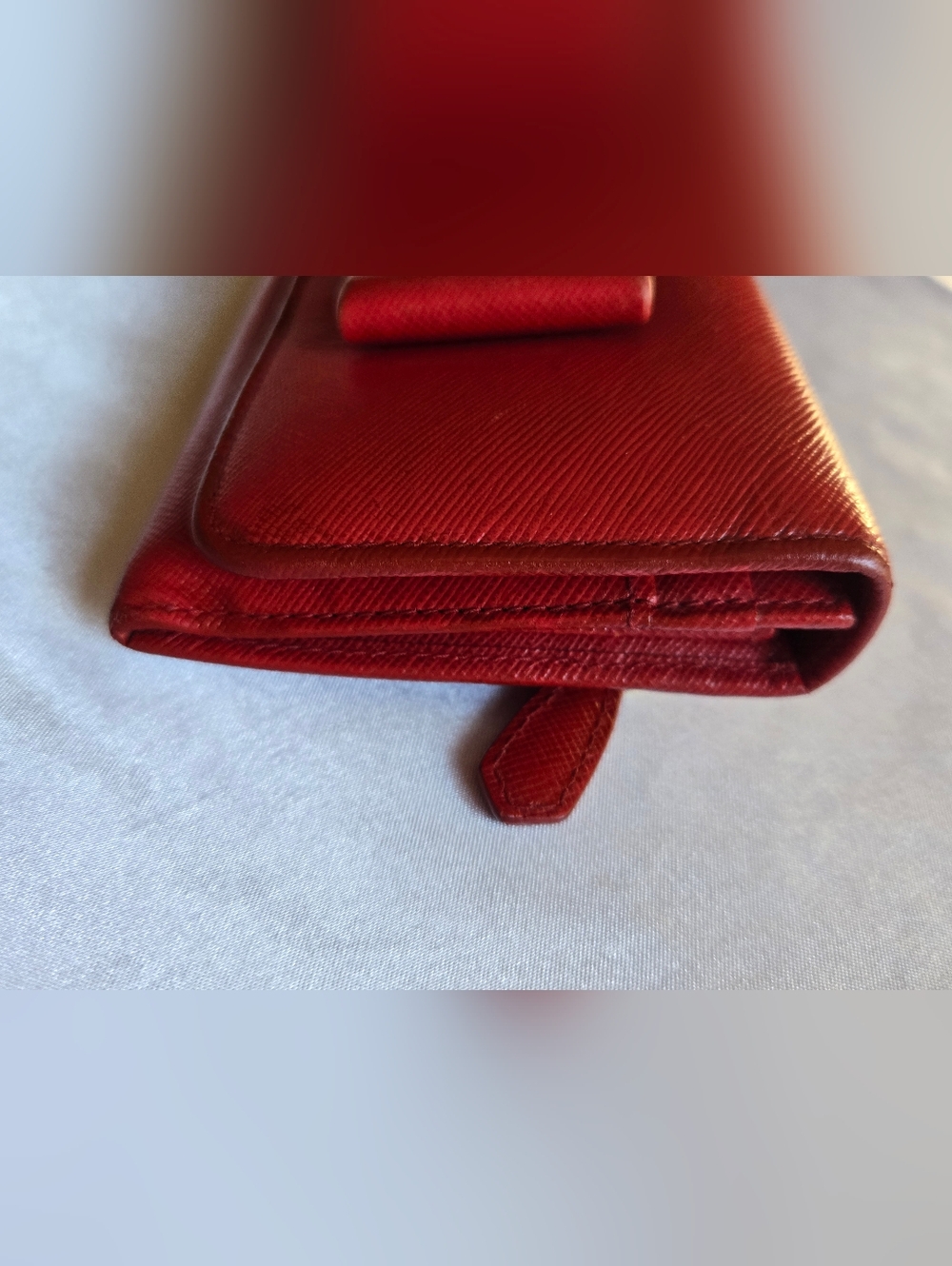 Prada Red Saffiano Leather Bow Wallet - Picture 4 of 13